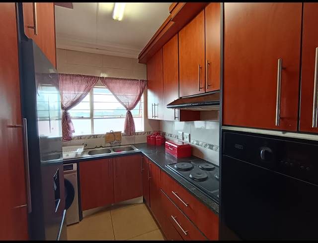 3 BEDROOM APARTMENT FOR SALE IN BRACKENDOWNS